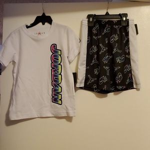 NWT: NIKE AIR JORDAN Set